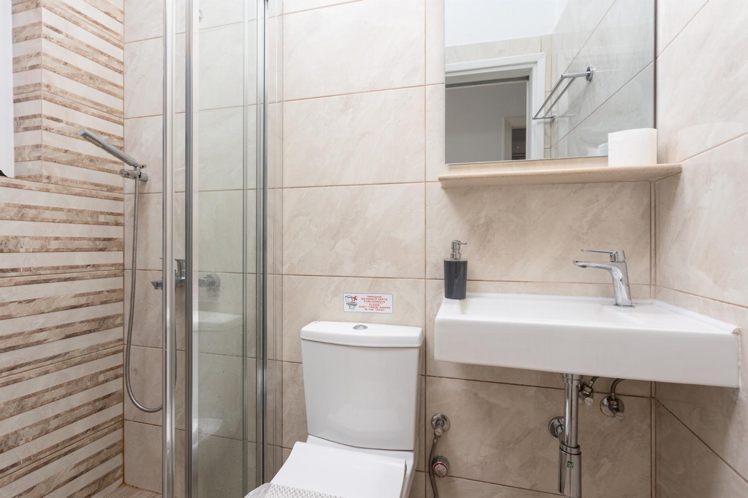 Georgia Apartment Katavolos Bagian luar foto